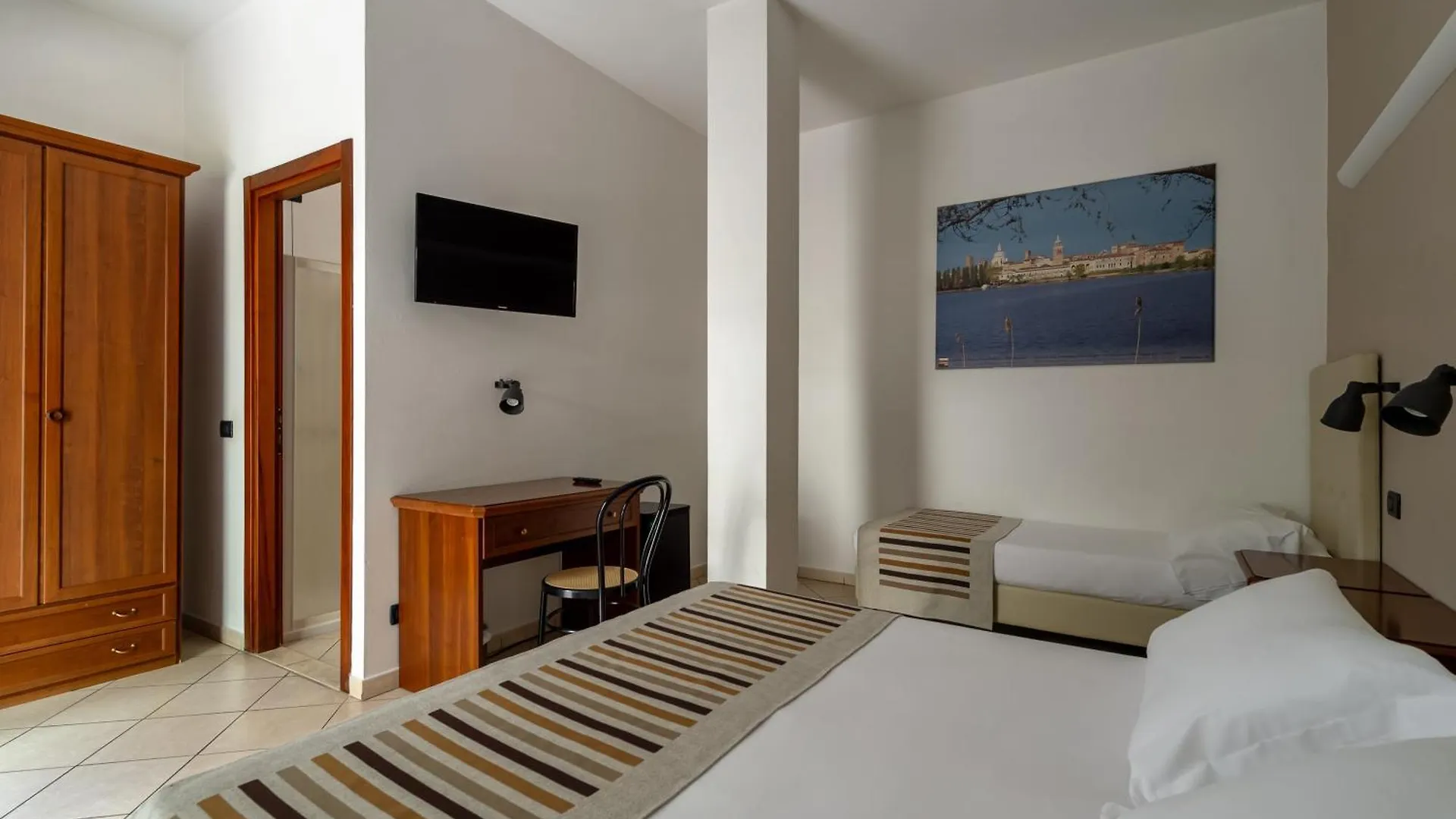 ***  Hotel Mantegna Stazione Mantova Italy