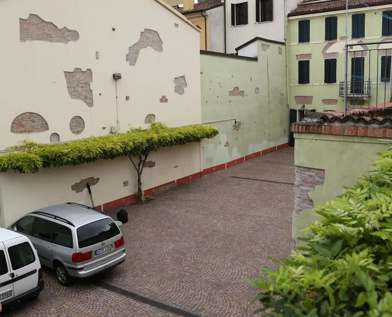 ***  Hotel Mantegna Stazione Mantova Italy