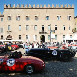 Palazzo Castiglioni Luxury And Pensjonat