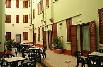 Hotel Mantegna Stazione Mantua