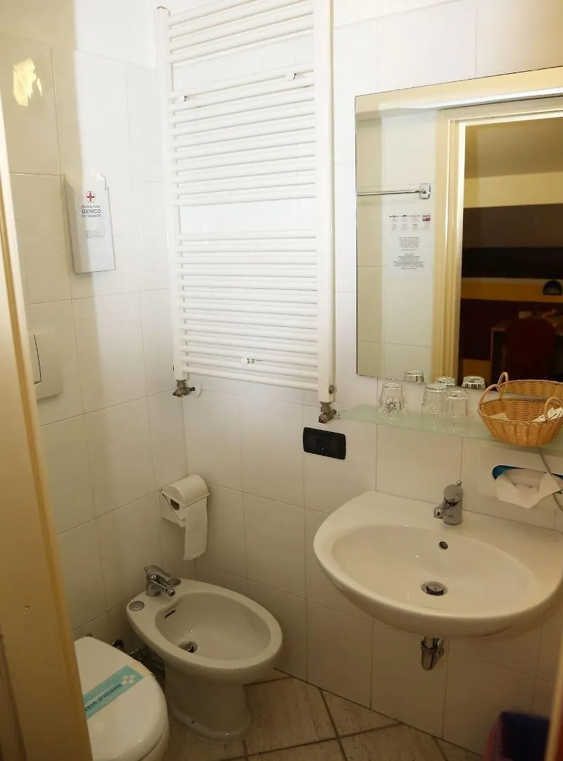 Hotel Mantegna Stazione Mantua