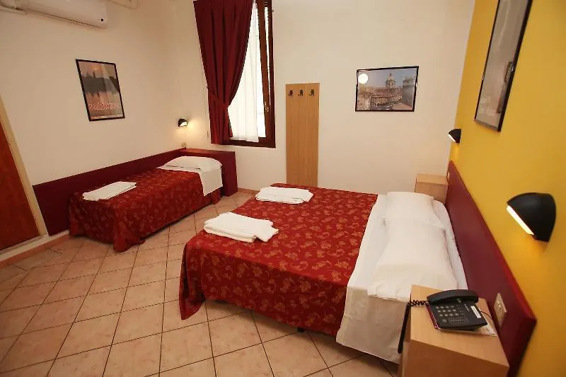 ***  Hotel Mantegna Stazione Mantua Italië