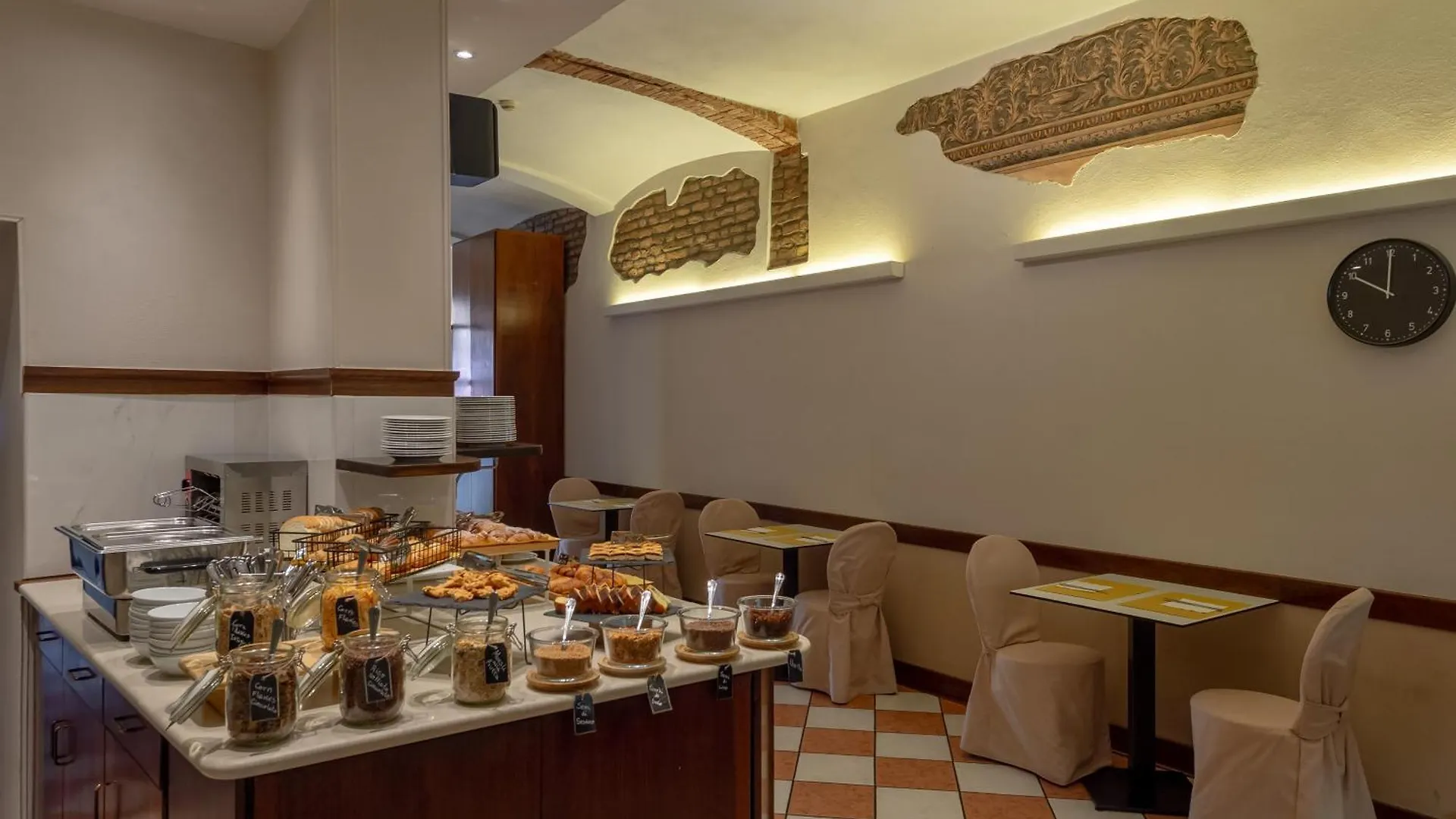 Hotel Mantegna Stazione Mantua