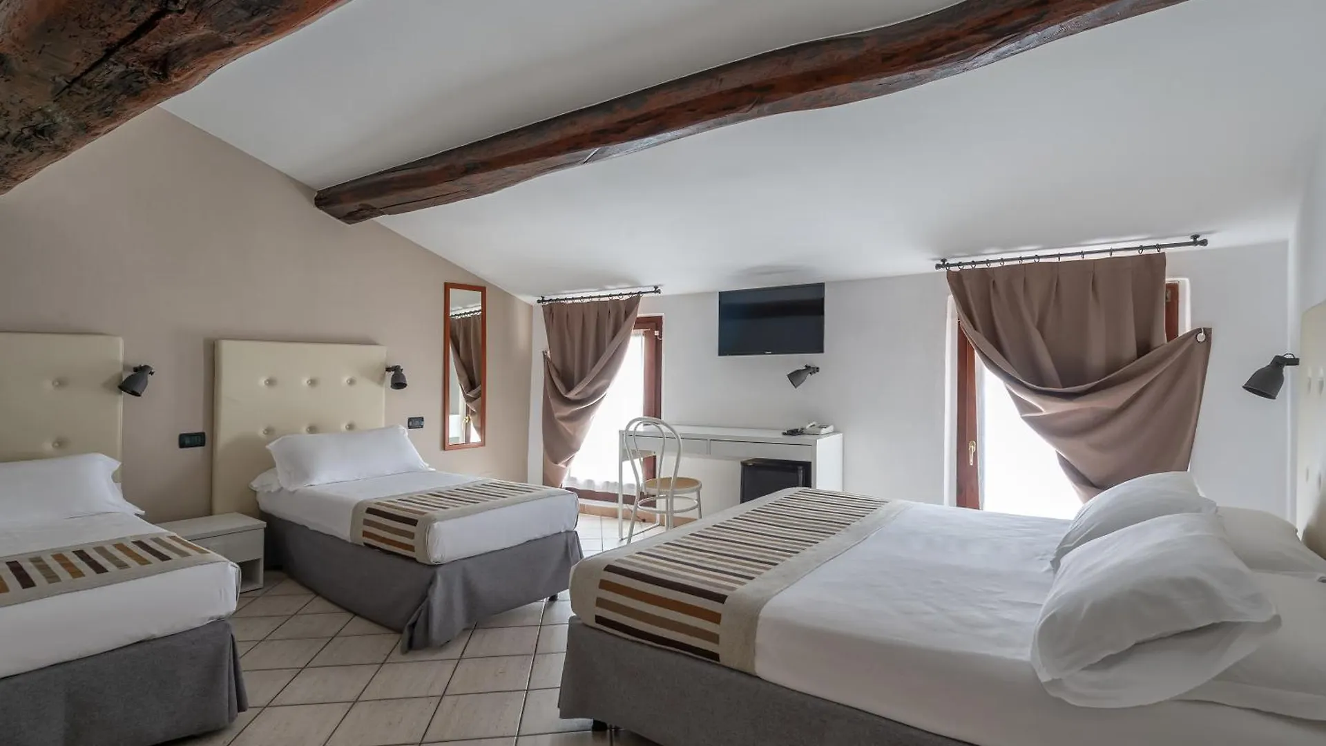Hotel Mantegna Stazione Mantua