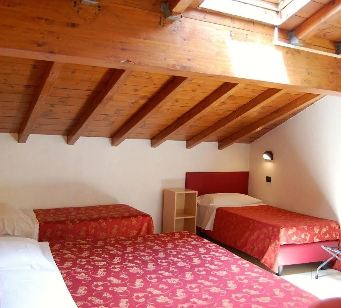 Hotel Mantegna Stazione Mantua Italië