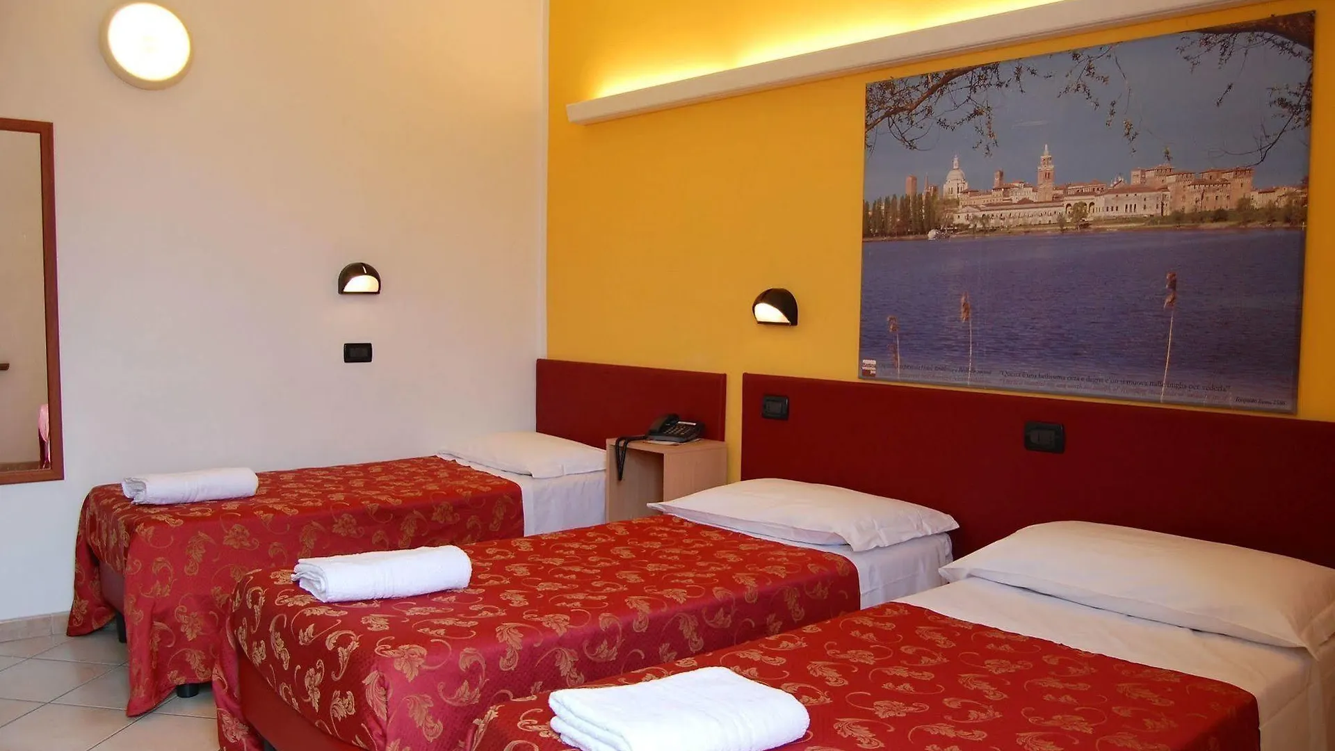 Hotel Mantegna Stazione Mantua